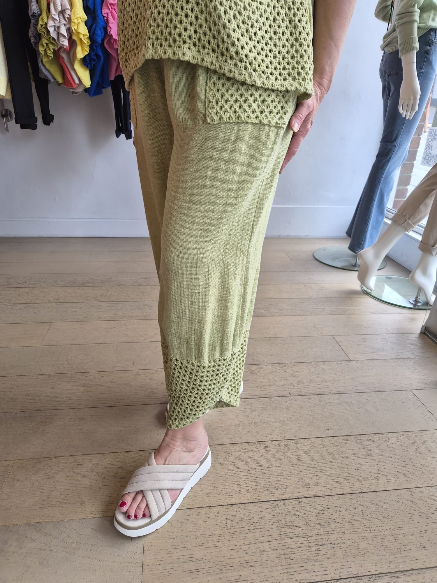 Micha Washed Linen Mesh Pant