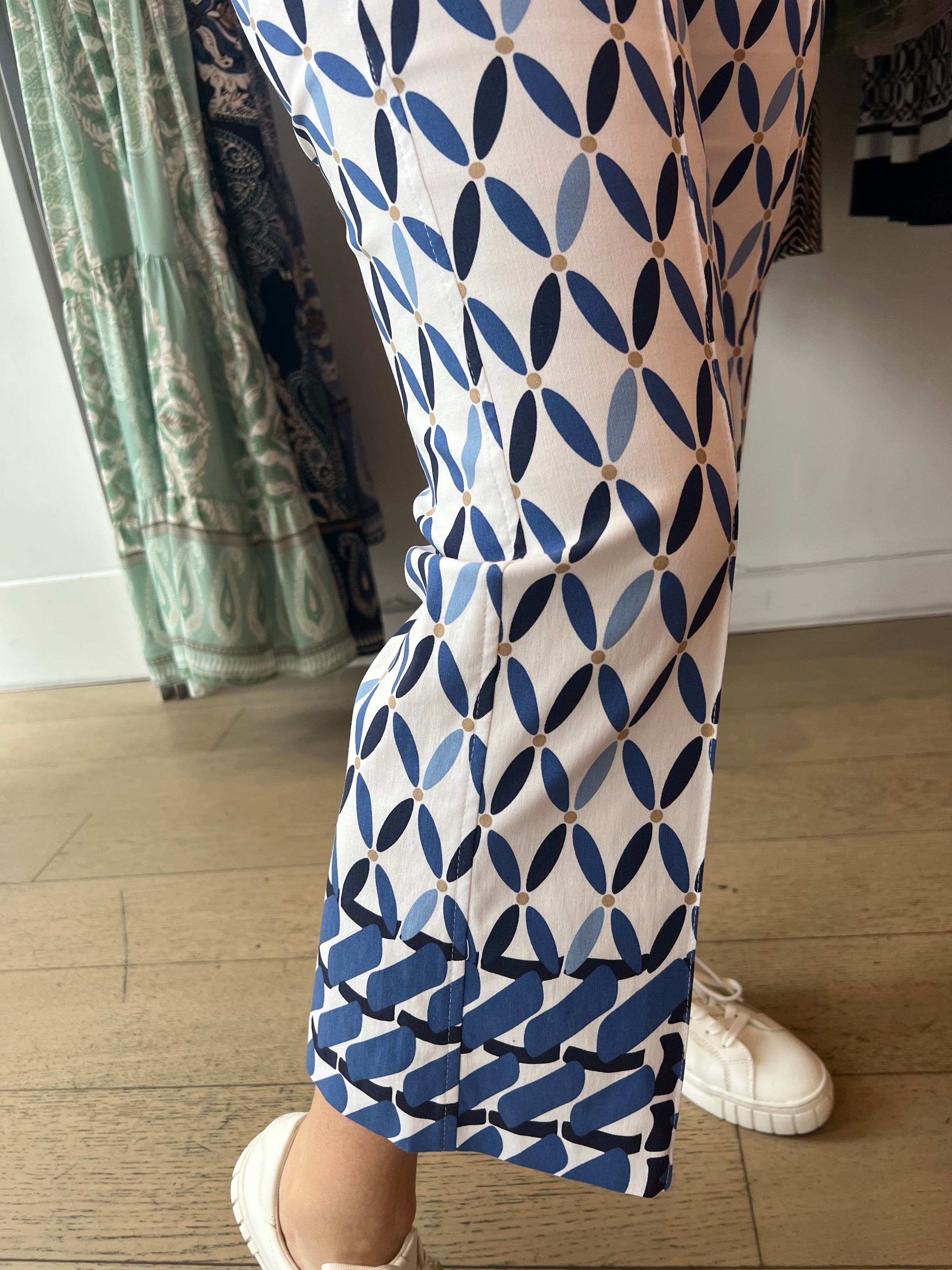 Robell Joella Kick Flare Summer Print with Border Detail