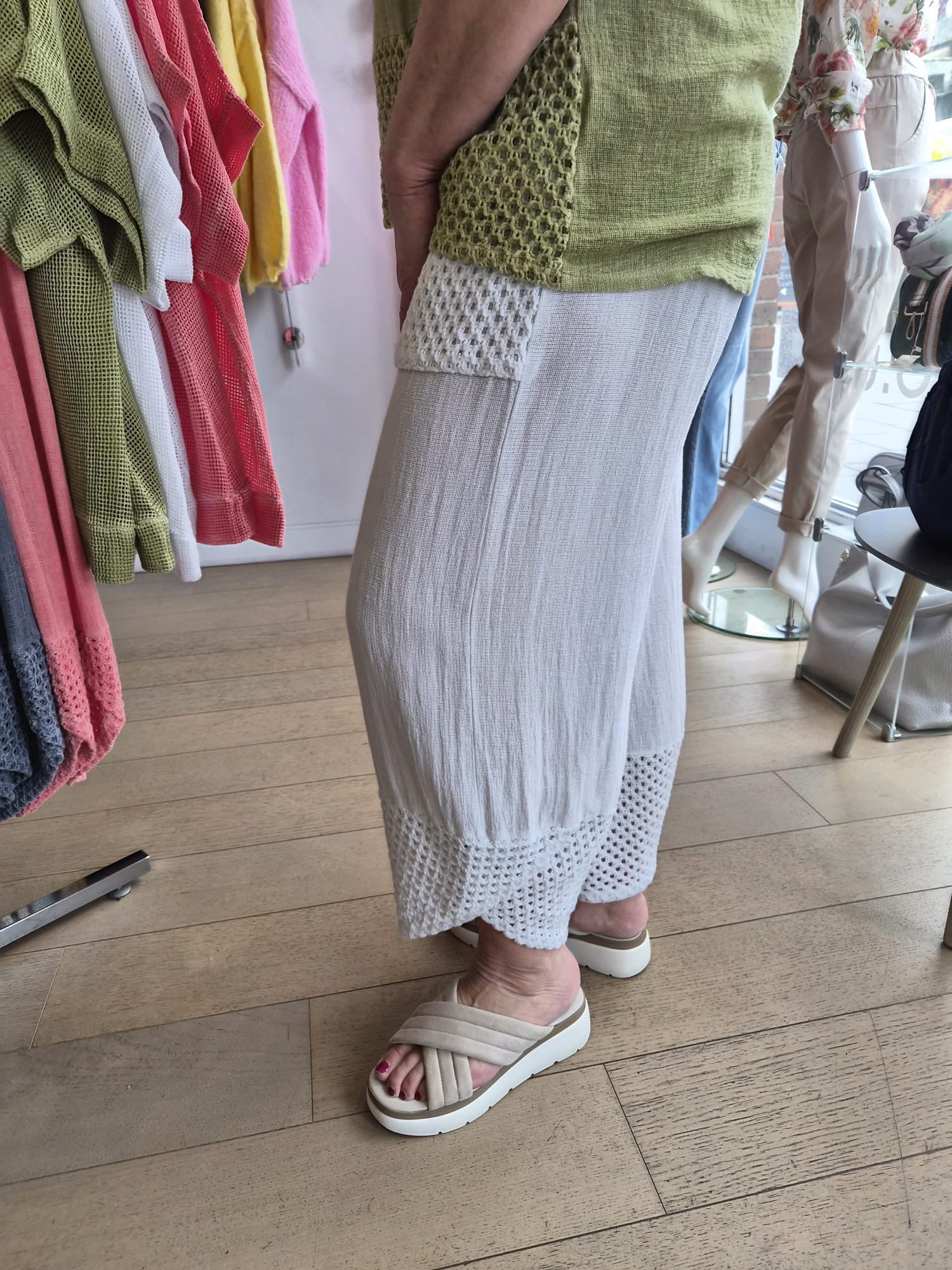Micha Washed Linen Mesh Pant