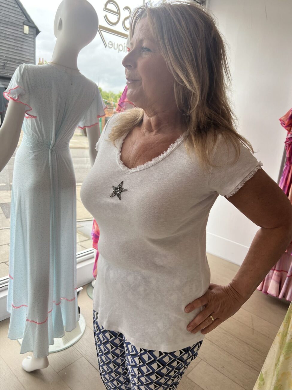Washed Embellished Star Tee Top image 5