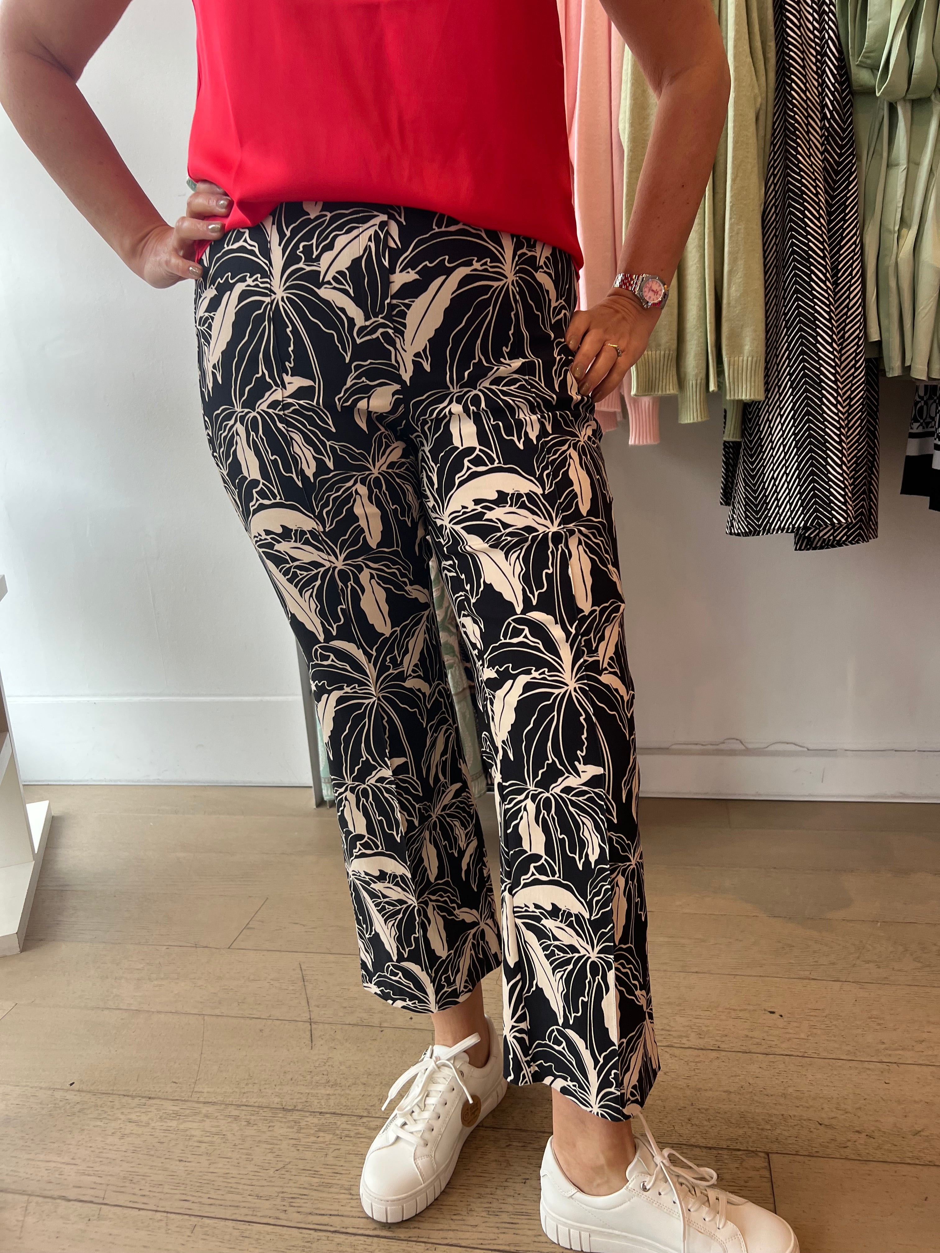 Robell Joella Kickflare Ankle Grazer Printed Pant