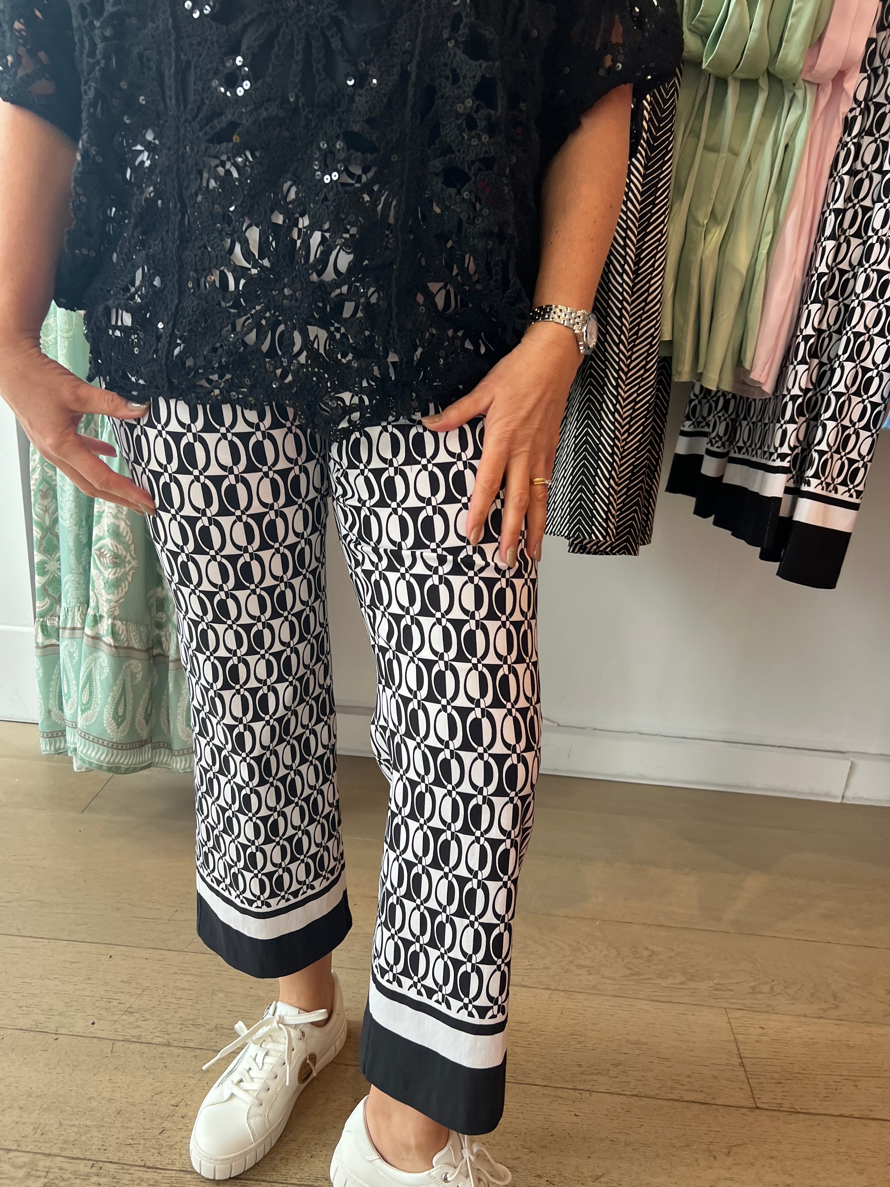 Robell Joella Mono Print with border Detail