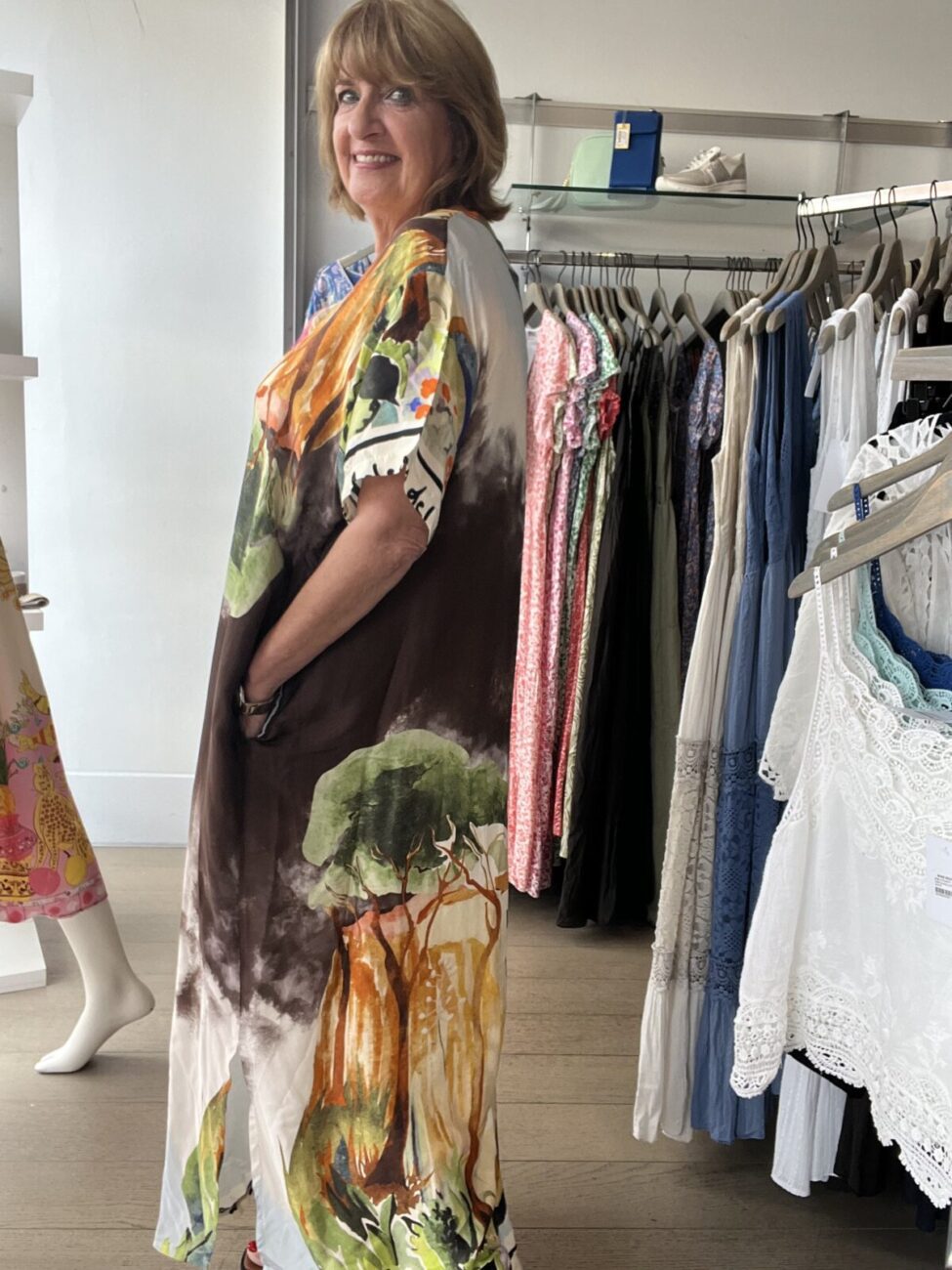 Amalfi Coast V Neck SS Satin Printed Dress image 5
