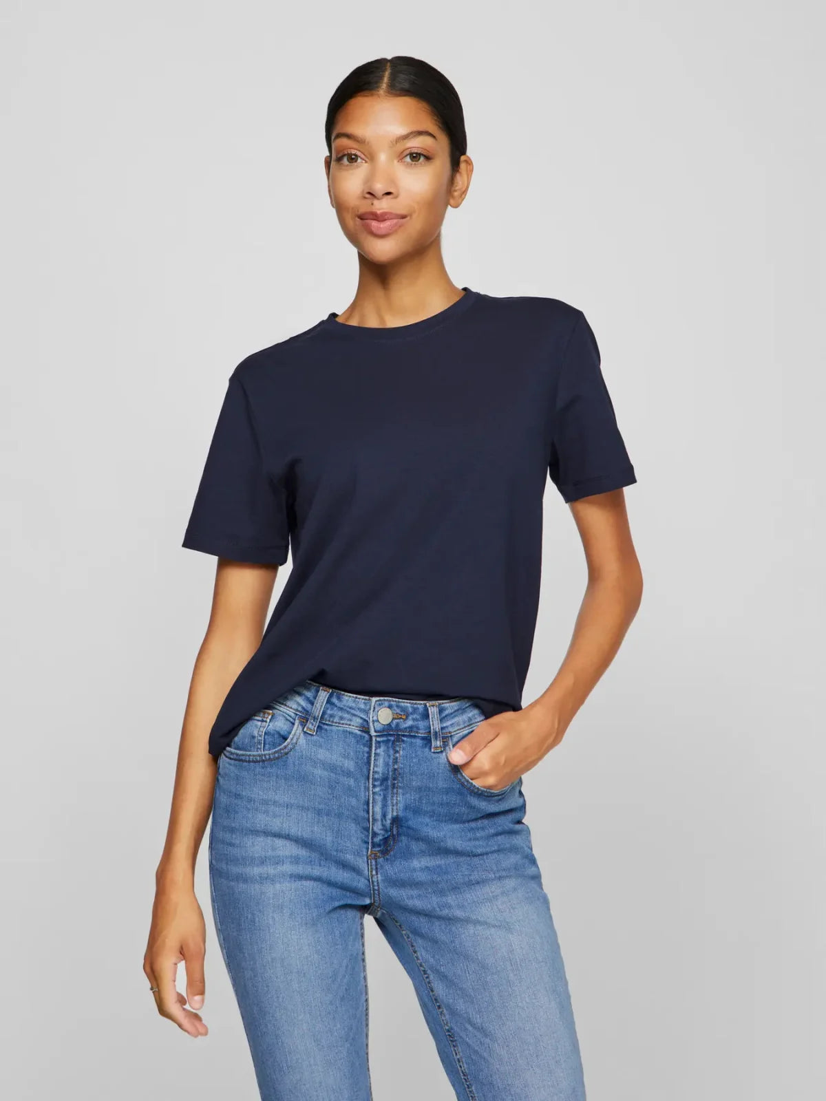 Vila Vinora SS Tee image 8