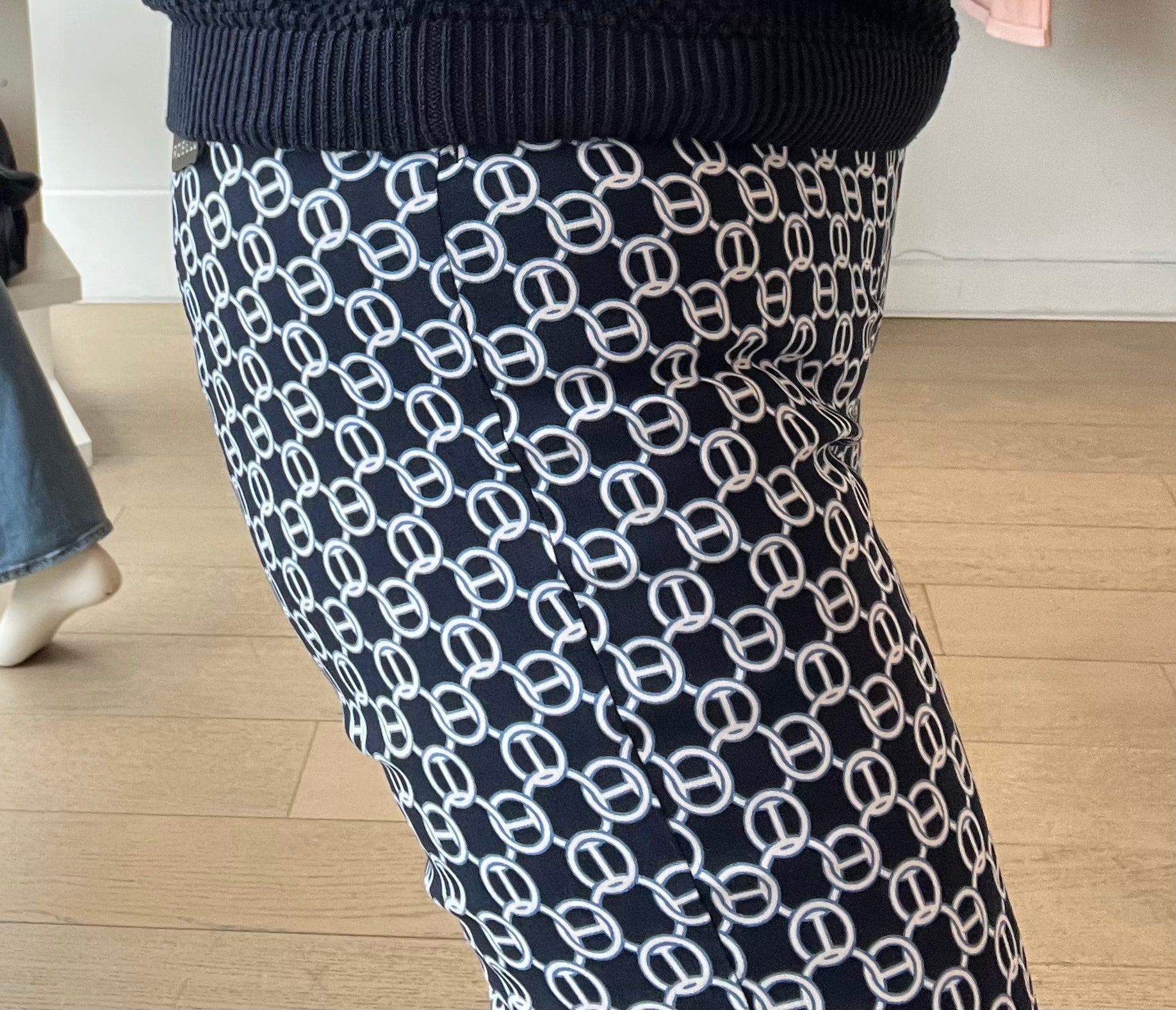 Robell Rose Printed Pull On Pant Ankle Grazer