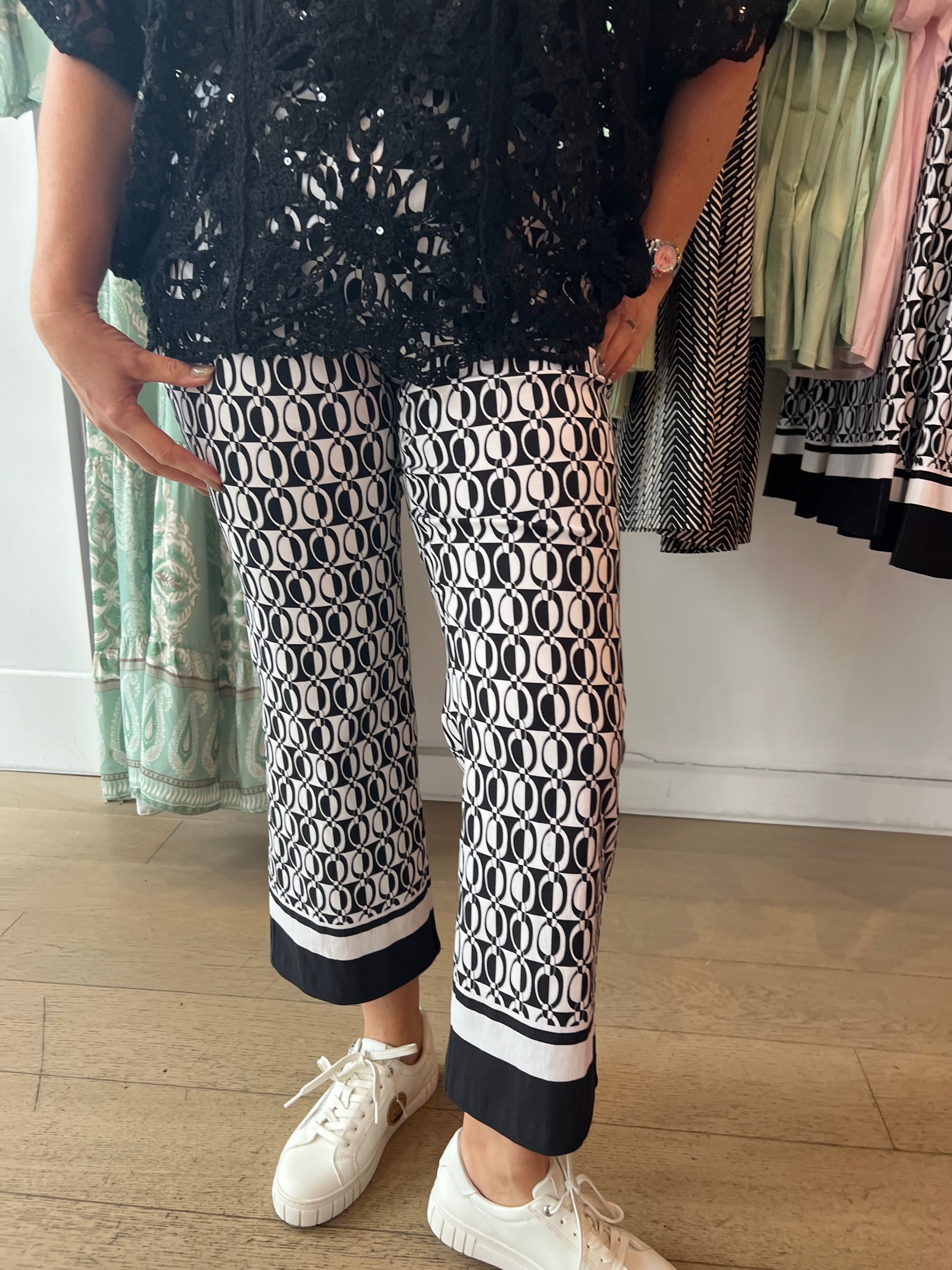 Robell Joella Mono Print with border Detail