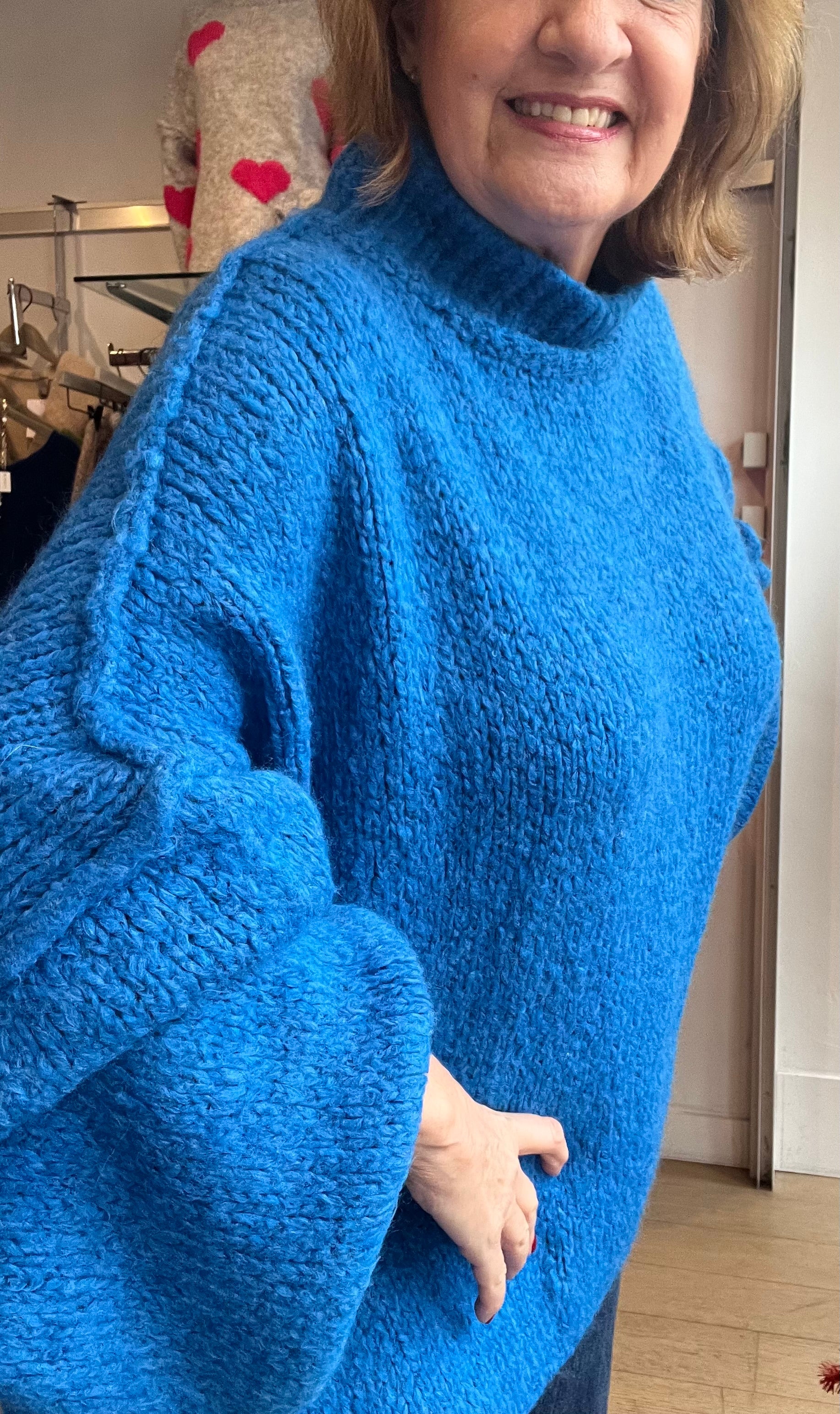 Celine Chunky Lt Weight Knit