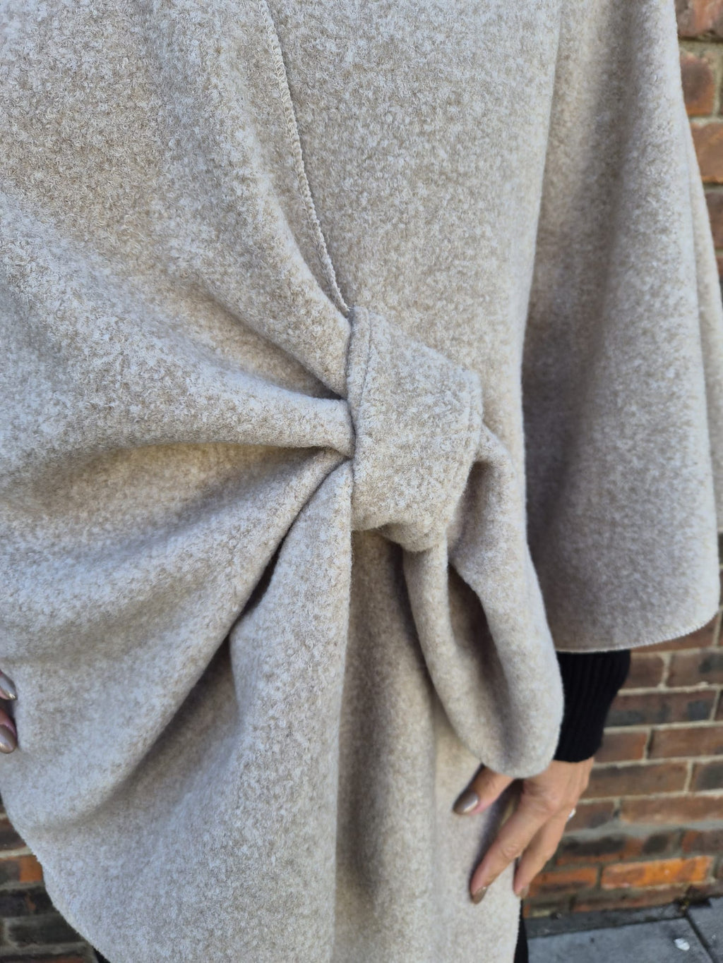Cape Tie Front