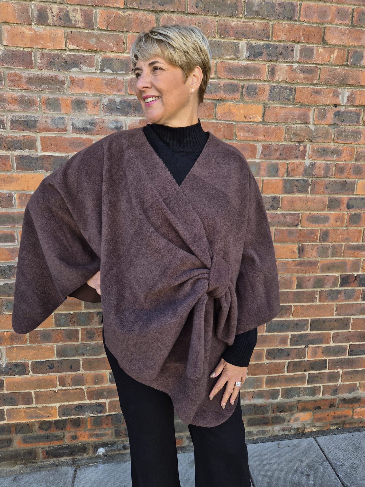 Cape Tie Front