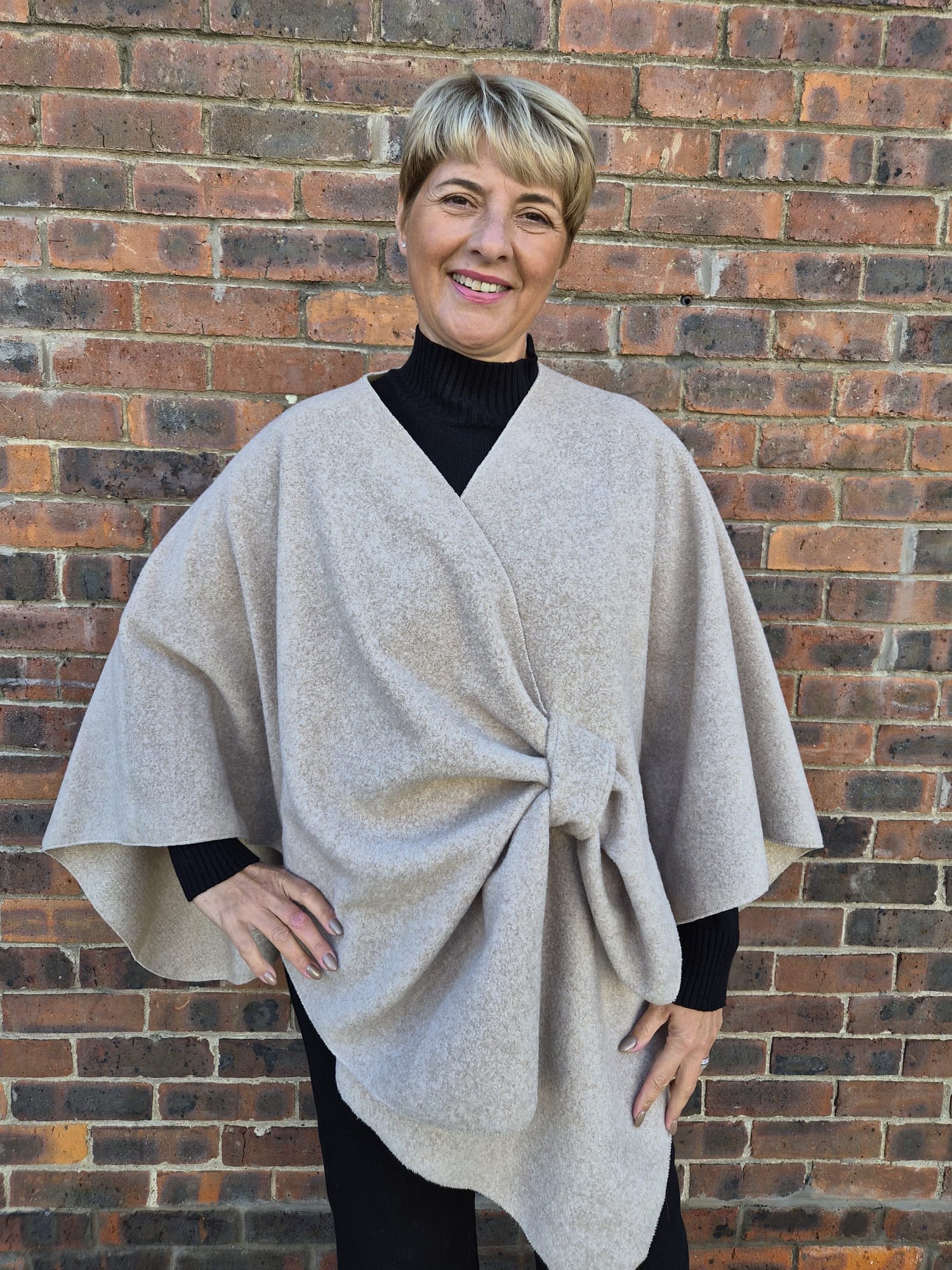 Cape Tie Front