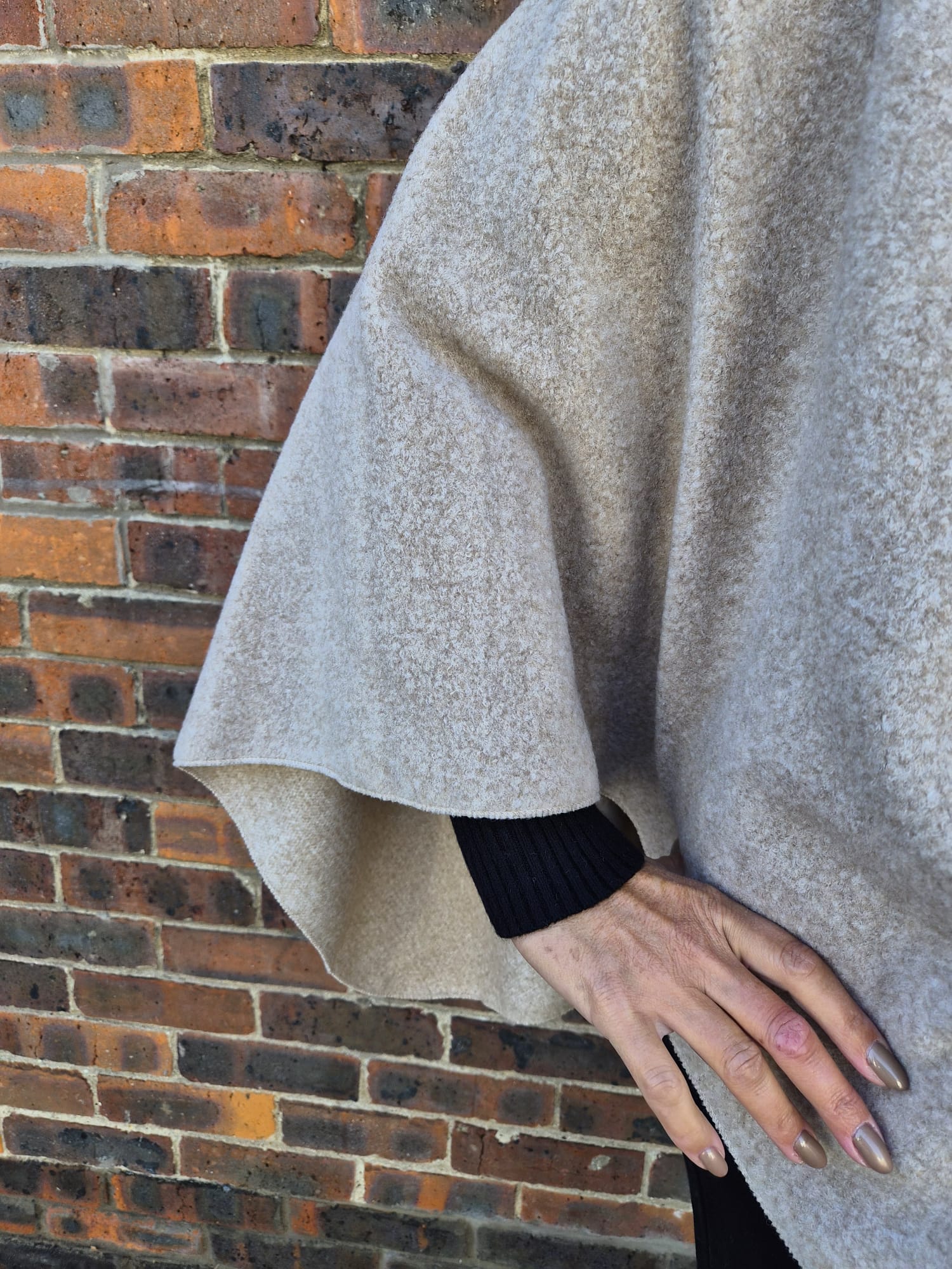 Cape Tie Front