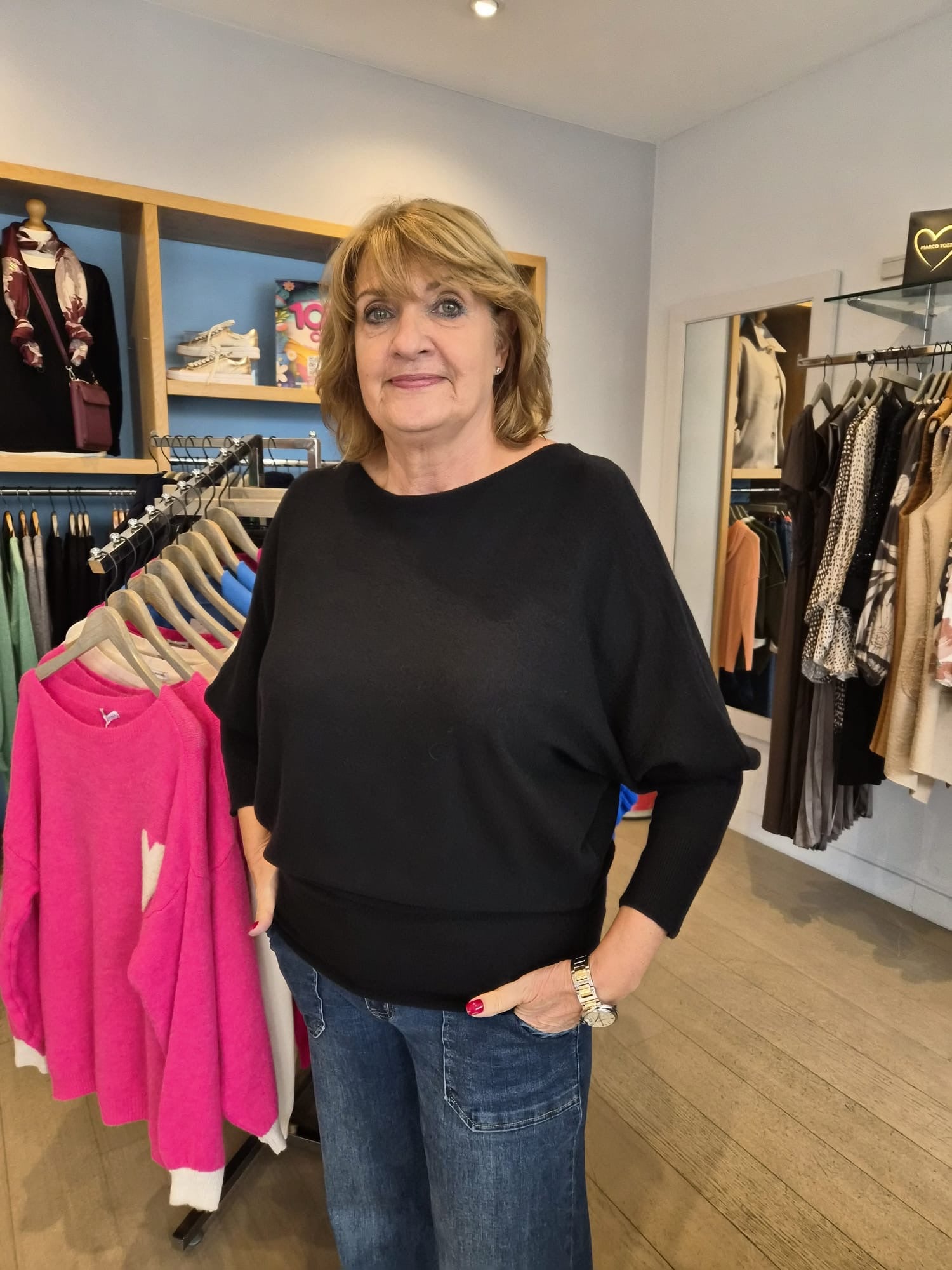 Pearl Back Button Knit