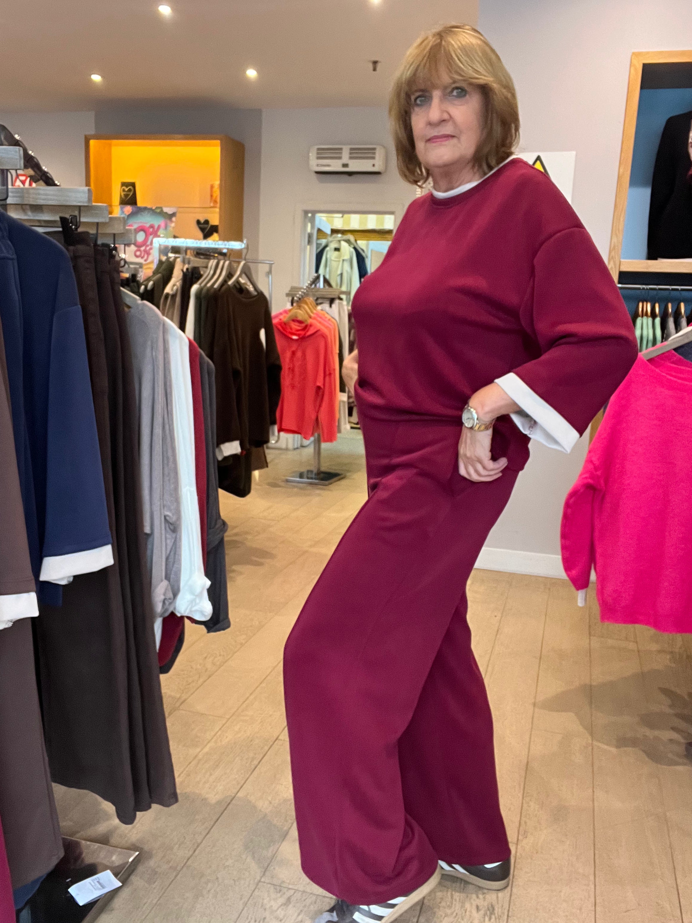 Loungewear pants , wide leg with pockets!
