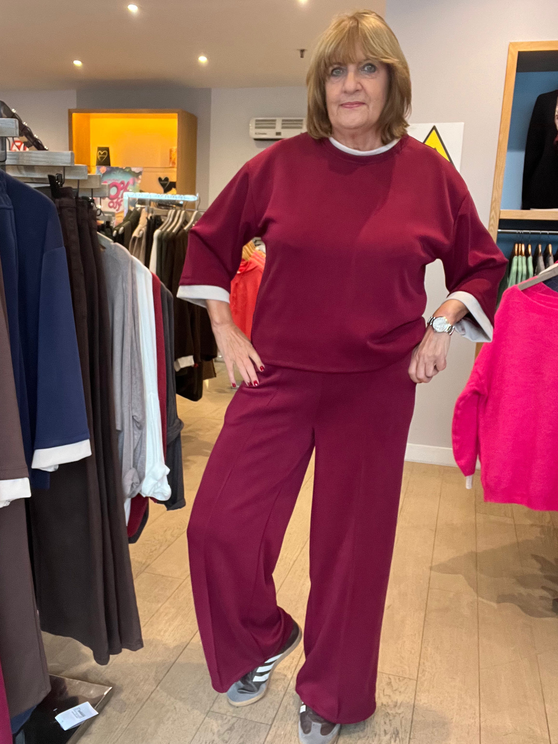 Loungewear pants , wide leg with pockets!