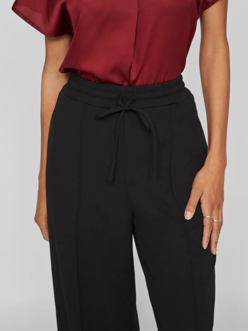 Vila Vicula Wide Pants with Elastic Waist and Ties - Black, M image