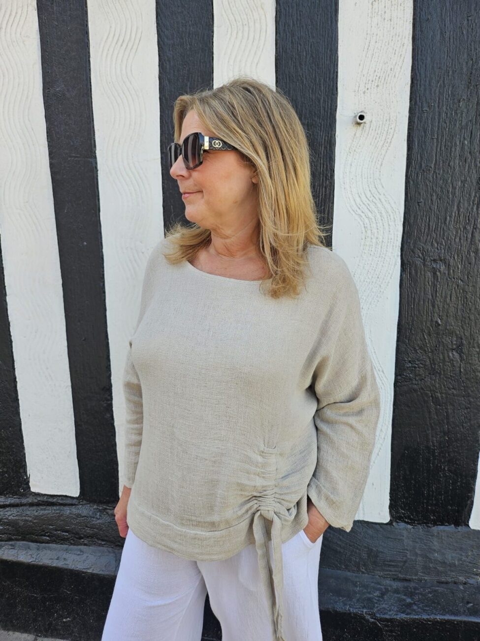 Linen Mix Top with Ruched Detail and 3/4 Sleeves image 7