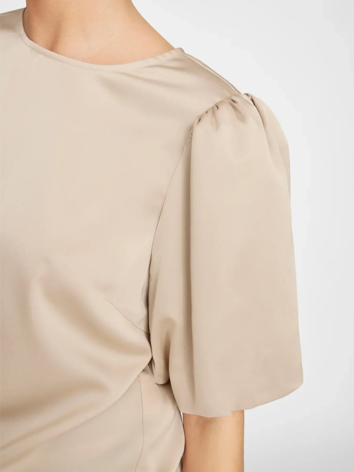 New Vila Viellette Satin Puff Slv Top image 4