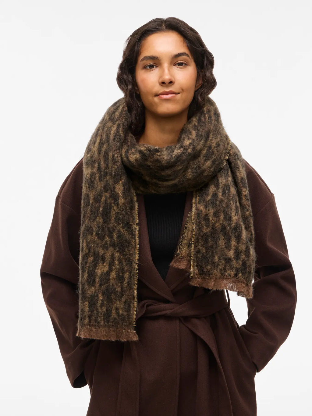 Vila Vilepol Cosy Leopard Print Scarf