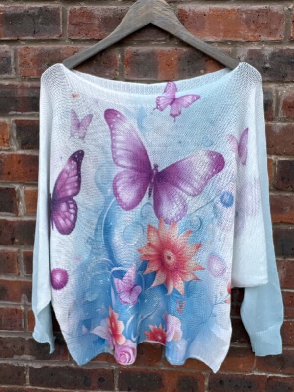 Spring Printed Butterfly Knit Top
