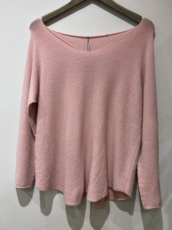 Willow supersoft V Neck Knit