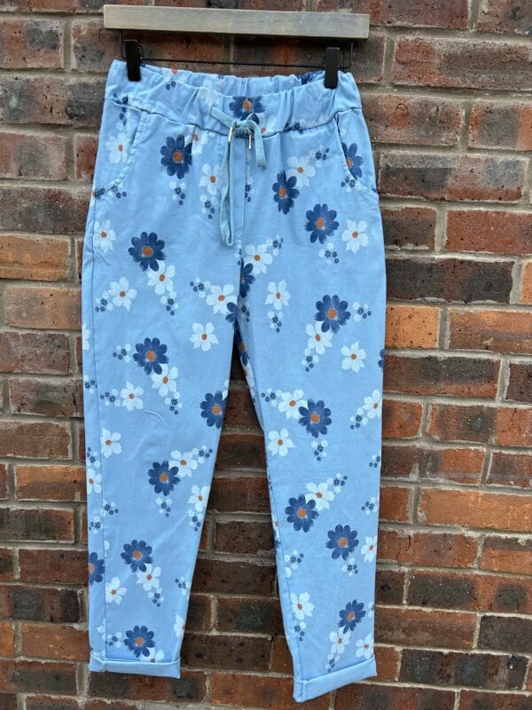 New Spring Printed Daisy Magic Pants