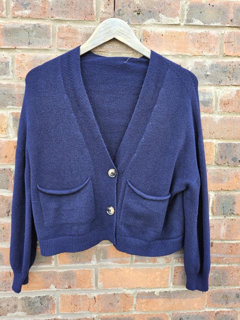 Short Knit Cardy with pockets