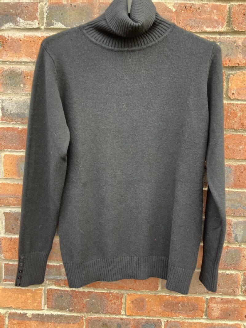 Supersoft Roll Neck classic Knit with Buttons