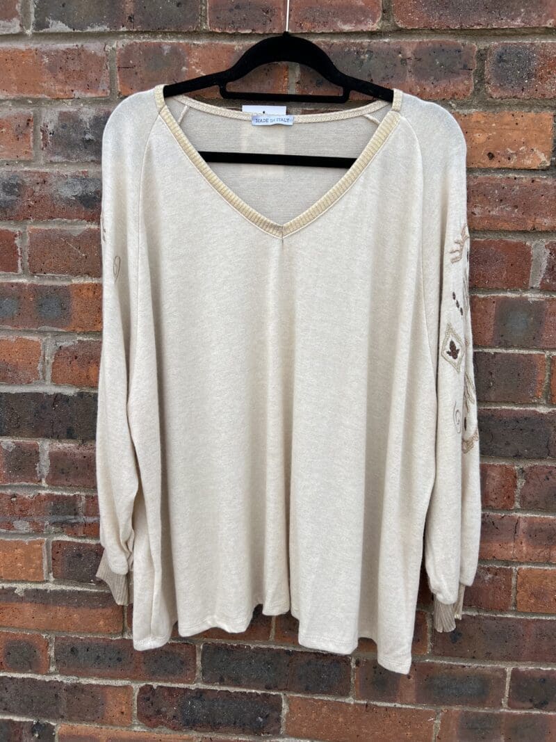 Oversize Supersoft Lightweight Knit with embroidery on sleeve