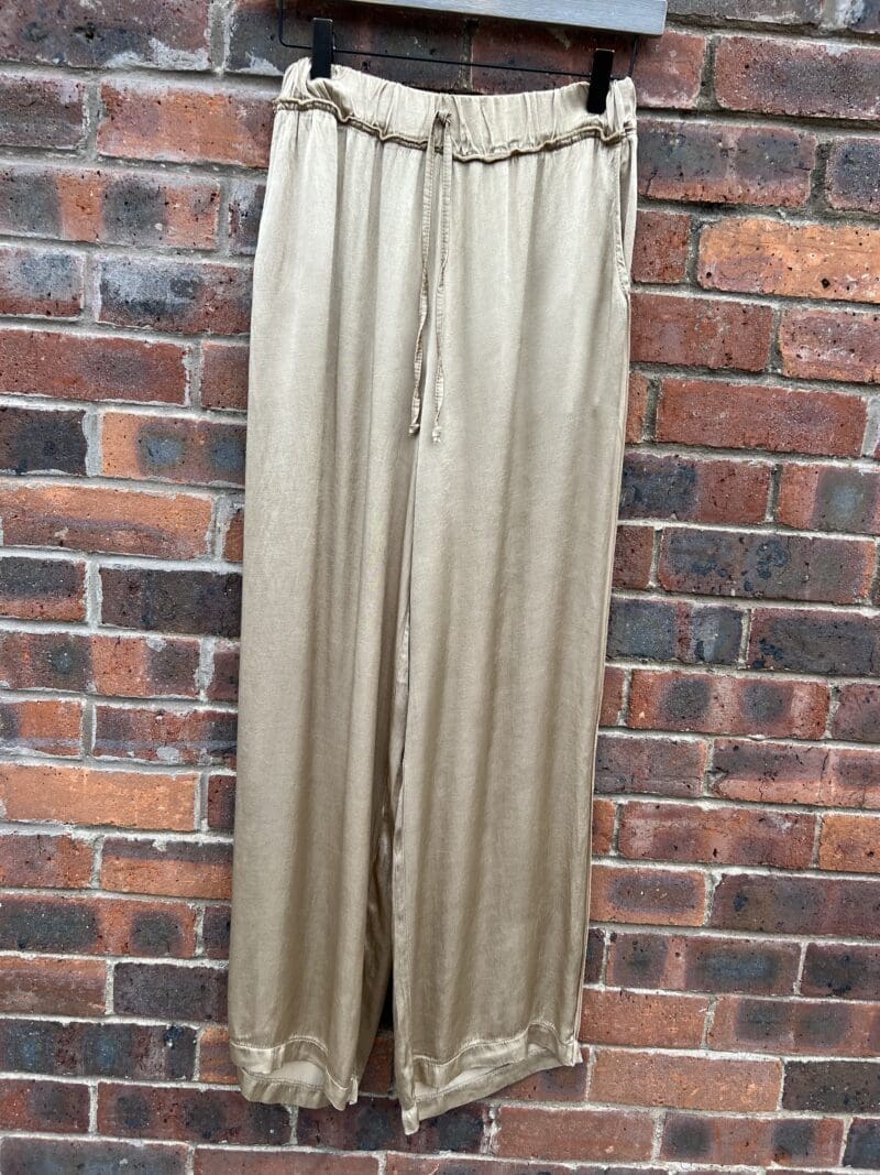 Silky Satin Easy Pant with ties and Pockets