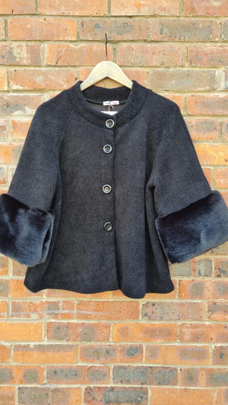 Deep Faux Fur Cuff Swing Knitted Jacket