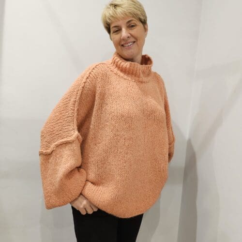 Bestselling Chunky Knit relaxed fit with seam detail