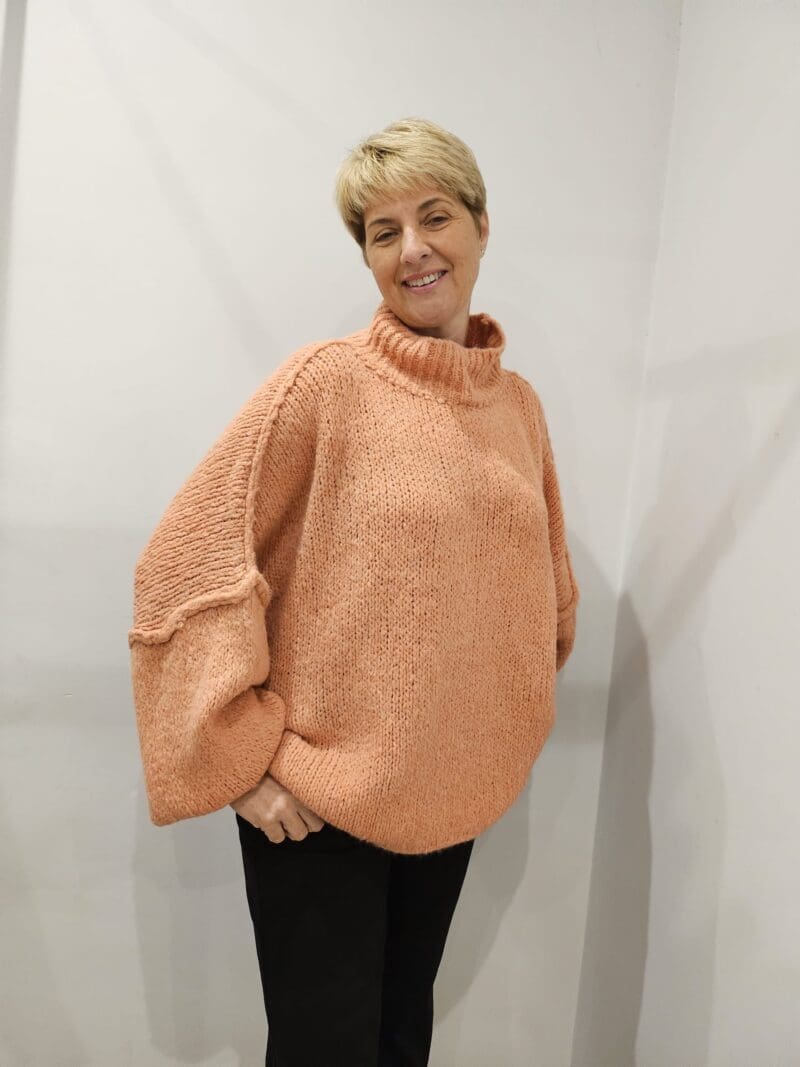 Bestselling Chunky Knit relaxed fit with seam detail