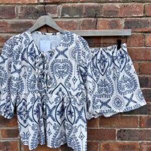 2 piece set top and shorts printed