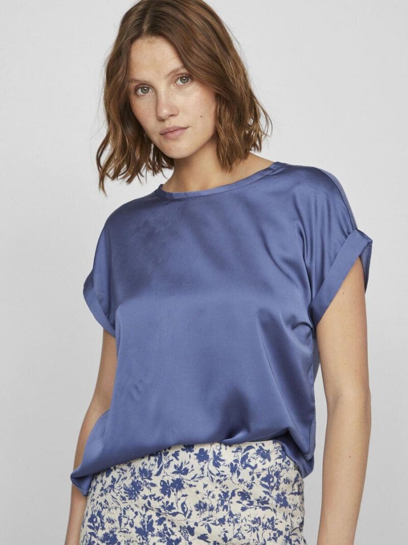 Vila Viellette S/S Satin Top Bestseller!