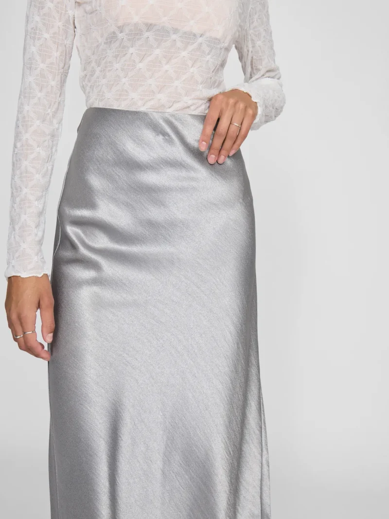 Vila Vidinne Shimmer Siver Satin Skirt