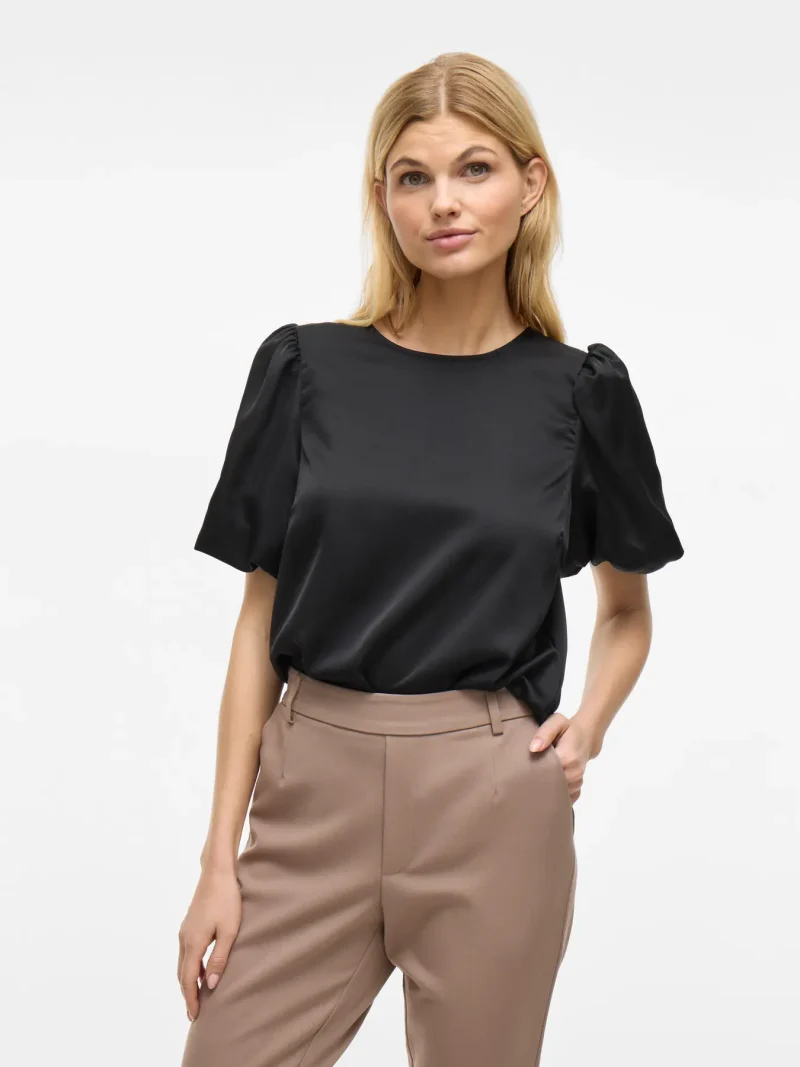 Vila Viellette with puff sleeve detail