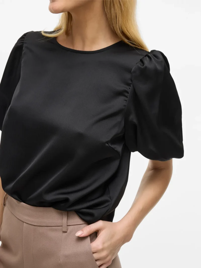Vila Viellette with puff sleeve detail