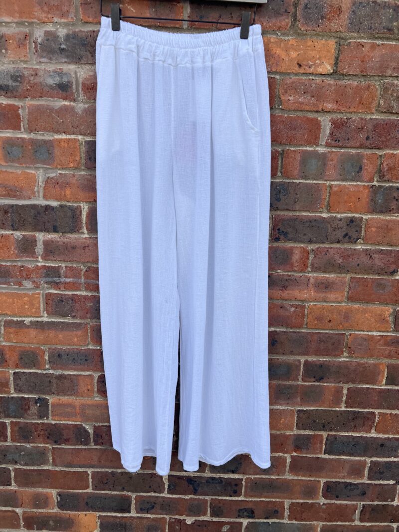 Linen Mix elasticated waist trouser with pockets