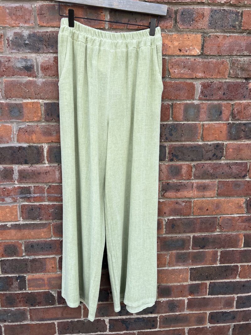 Linen Mix elasticated waist trouser with pockets