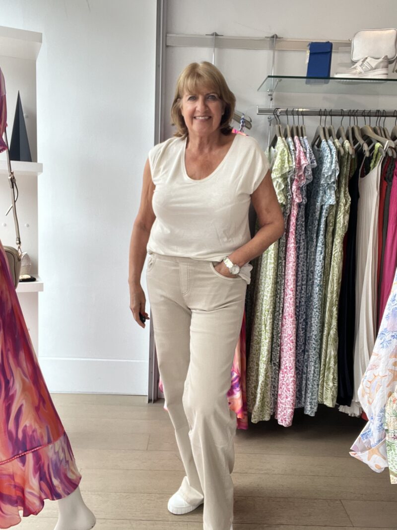 New Stretch Pull on Wide Leg Jean