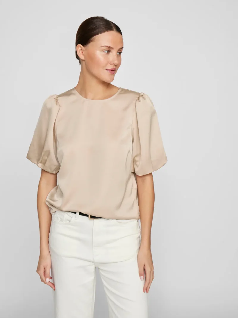 Vila Viellette with puff sleeve detail