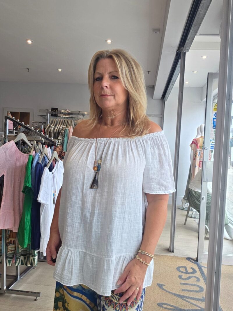 Bardot Summer Top with Necklace - Image 5
