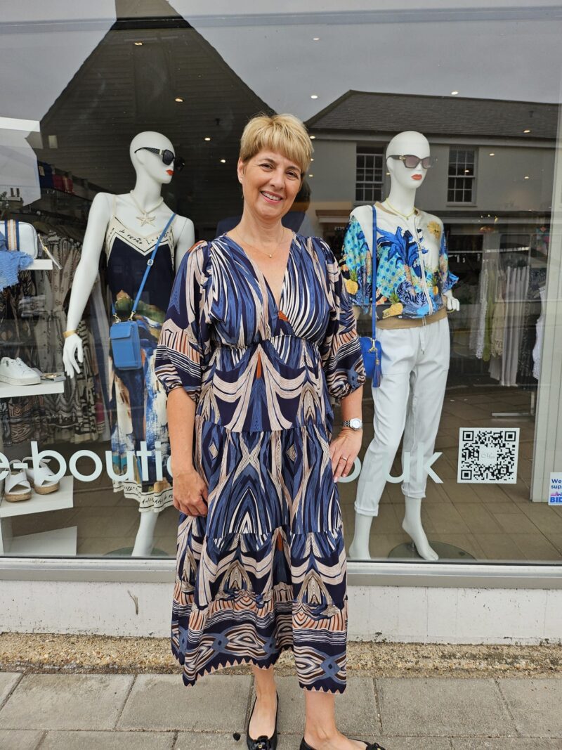 Brie nEW pRINTED mAXI dRESS WITH lONG fULL sLEEVES
